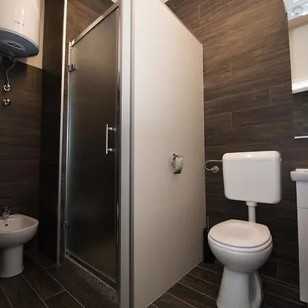 Branko Appartement *